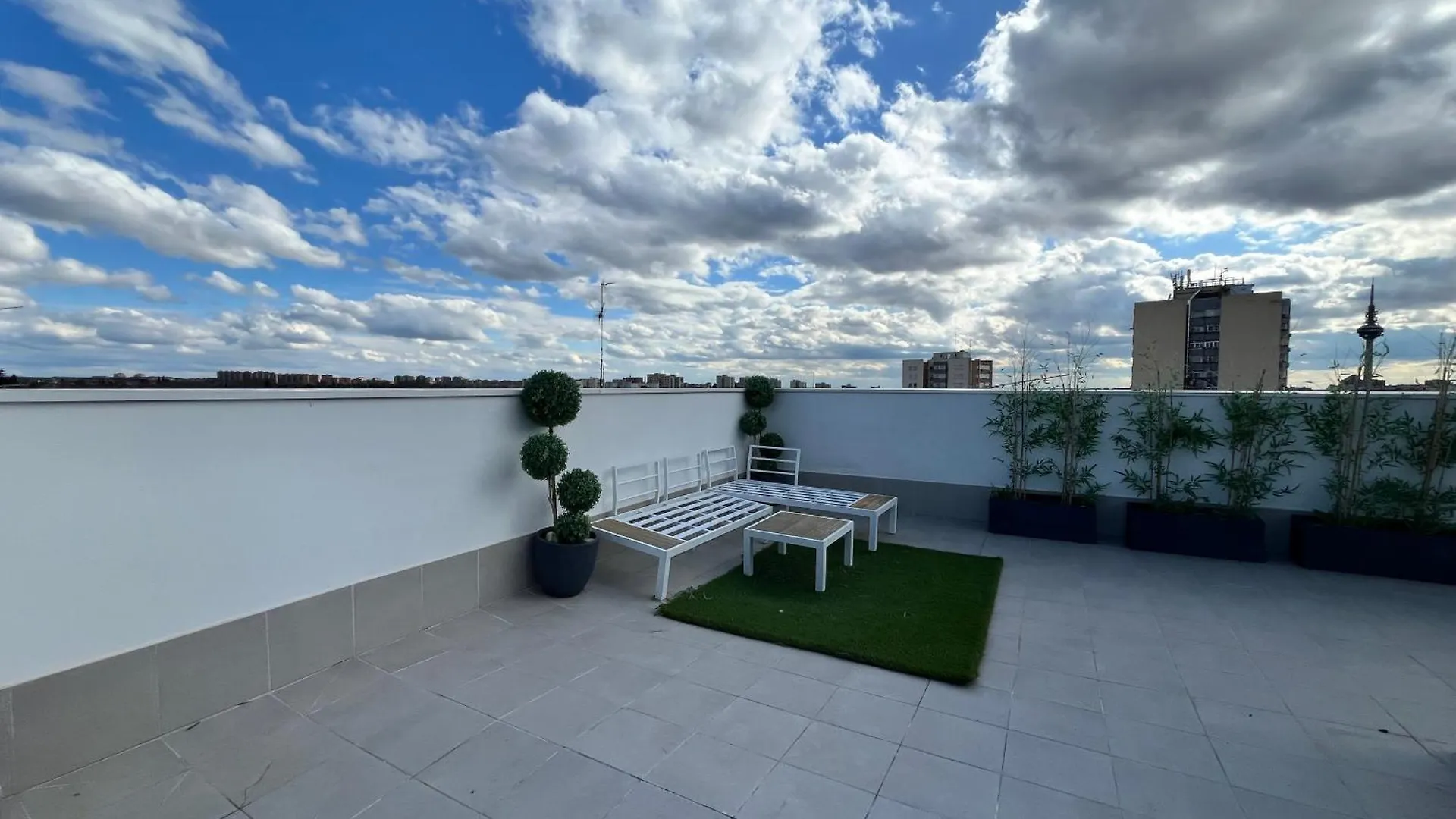 Terraza Andres Anton Temporal Apartment Madrid Spain