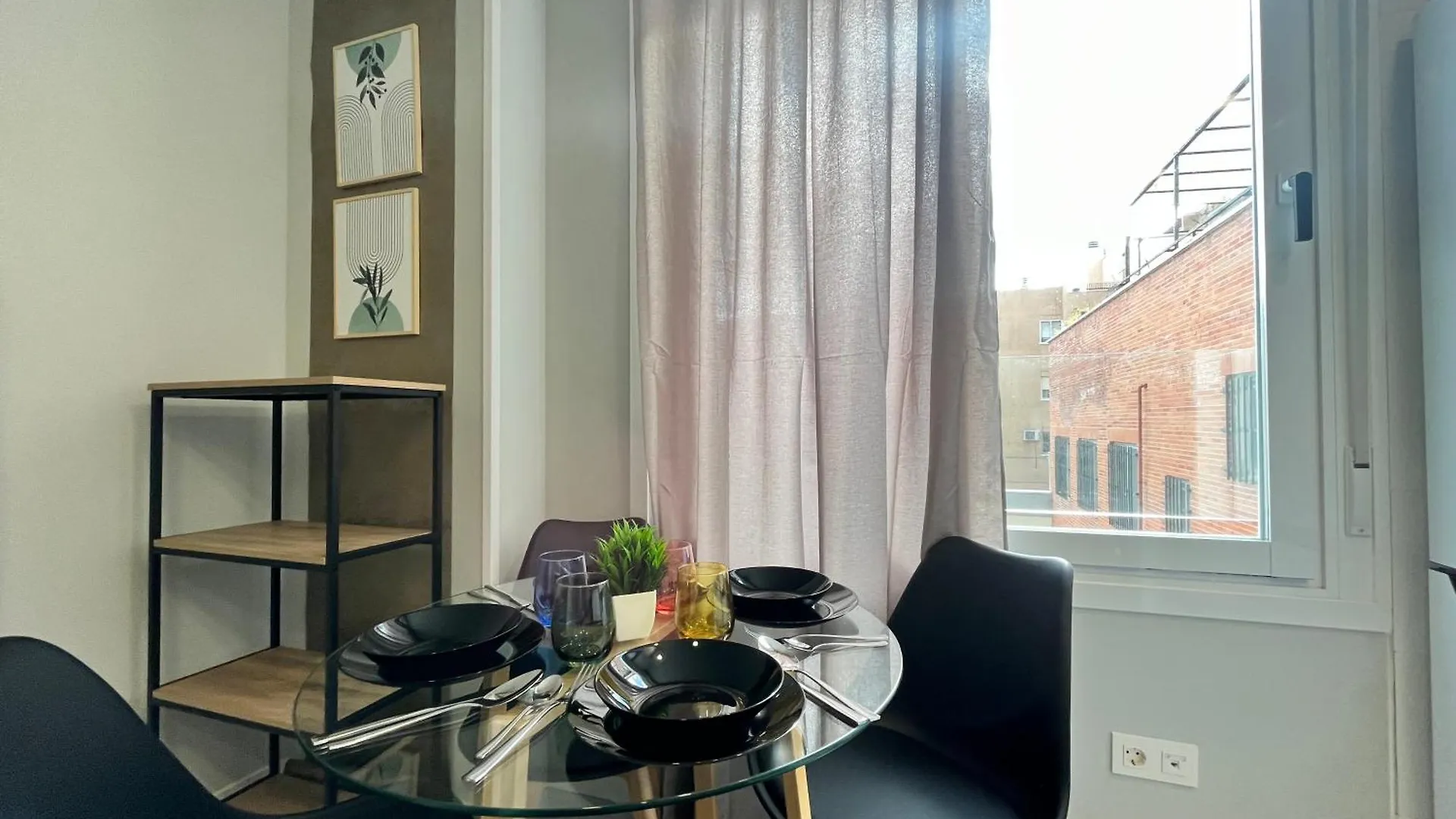 Terraza Andres Anton Temporal Apartment Madrid